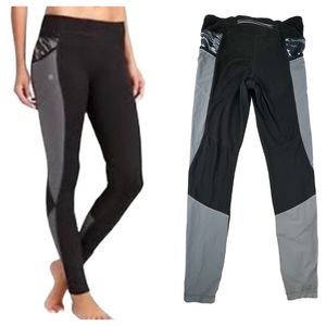 Athleta Fire Be Free Tight Pant Size S Black Running Hiking Athletic Pockets